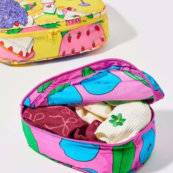 NWT Baggu Packing Cube Set - Still Life (Apples & Bananas, Patisserie) - Picture 3 of 5